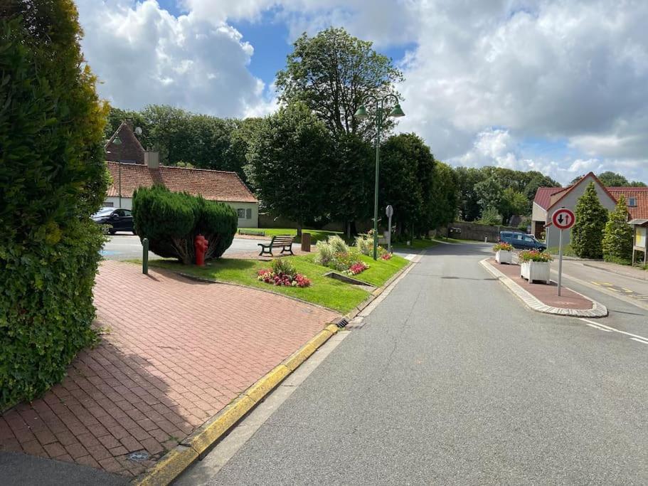 Maison De Village Avec Jardin 15Mn Des Plages, Wifi, 2 Chambres, Jardin Hesdin-lʼAbbé Exteriör bild